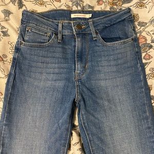 Levi jeans Size 27